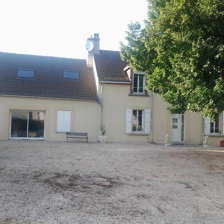 La Bonne Adresse Bed & Breakfast Val de Livre Eksteriør bilde