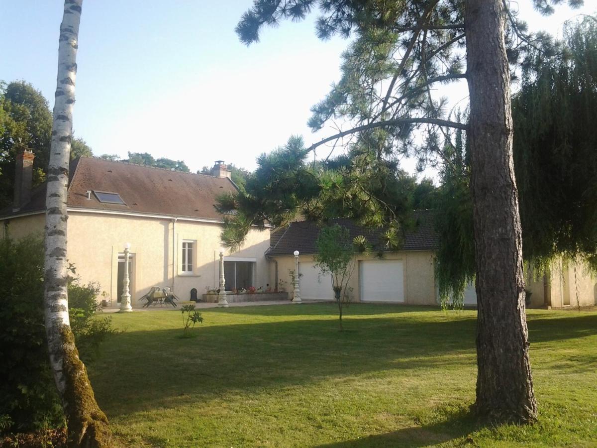 La Bonne Adresse Bed & Breakfast Val de Livre Eksteriør bilde