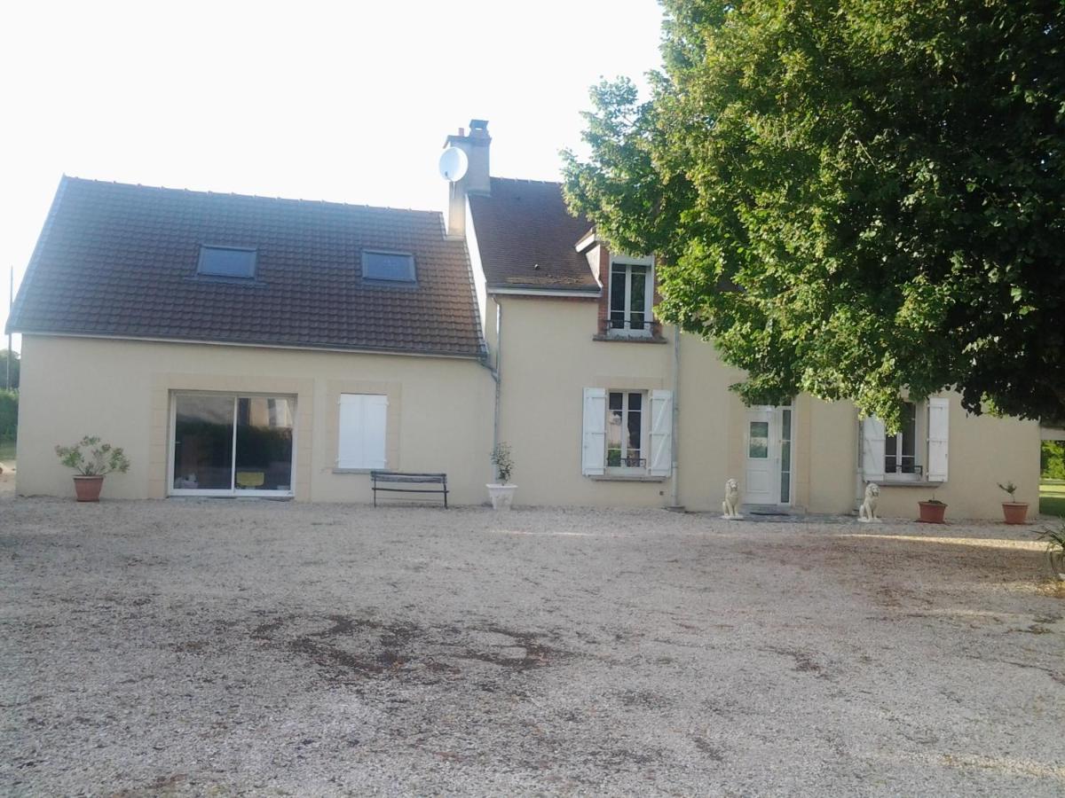 La Bonne Adresse Bed & Breakfast Val de Livre Eksteriør bilde